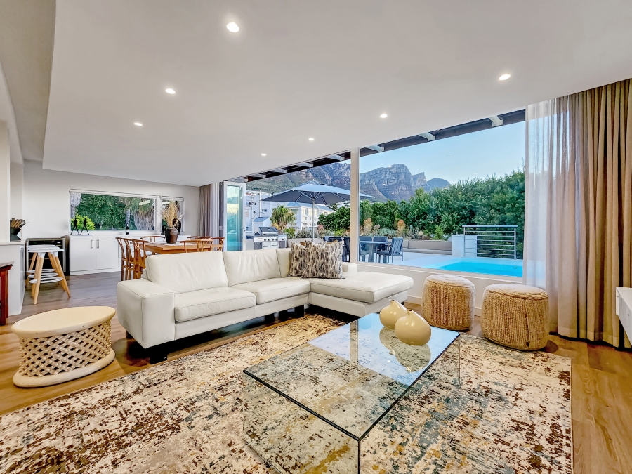 4 Bedroom Property for Sale in Camps Bay Western Cape